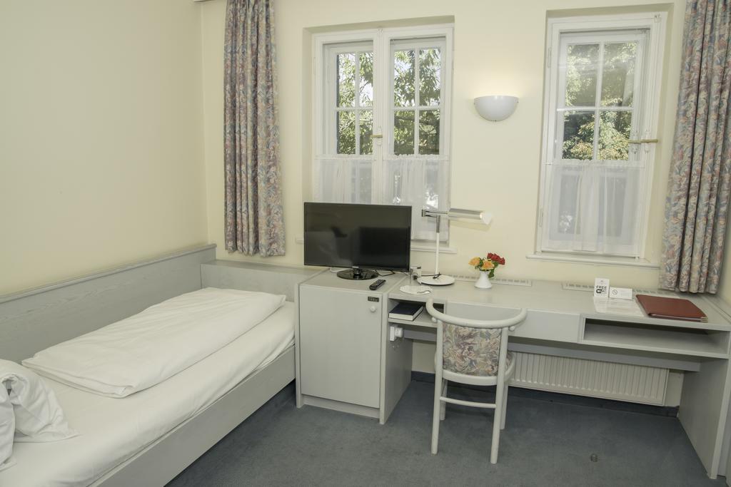 Gautinger Hof Hotel Kültér fotó